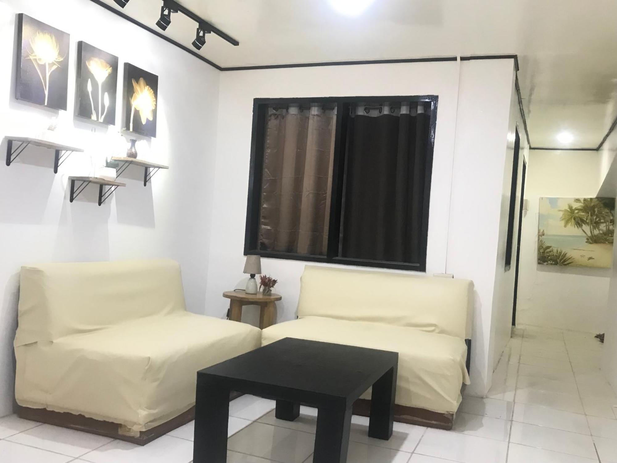 Central Hub Homestay Puerto Princesa Exterior photo